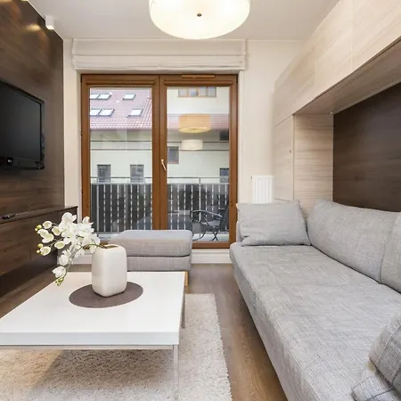 Modern By The By Renters *