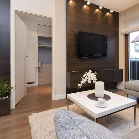 Apartment Modern By The Beach By Renters *