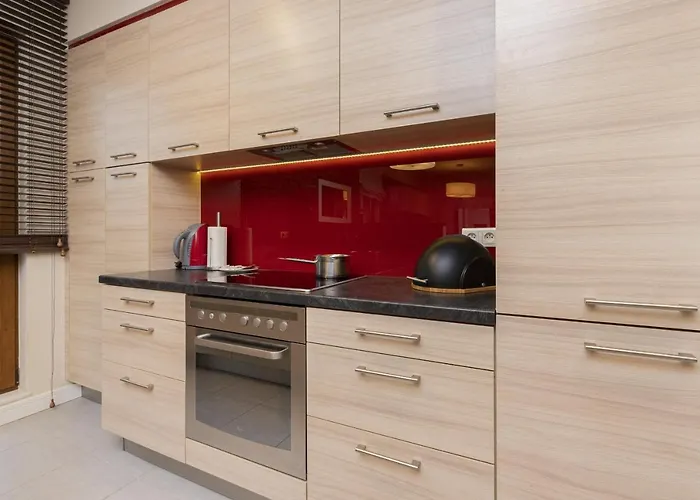 公寓 Modern By The By Renters *