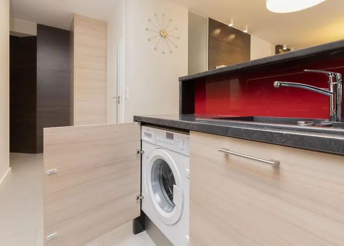 Modern By The By Renters *